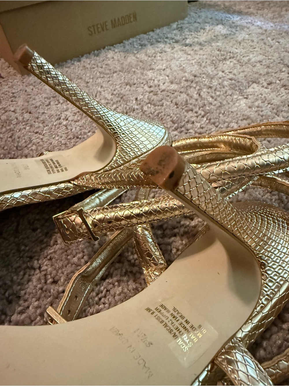 Steve Madden Scalia Metallic Gold Snake-Embossed Spiral Strap Heels. Size: 9.5 - Picture 13 of 13